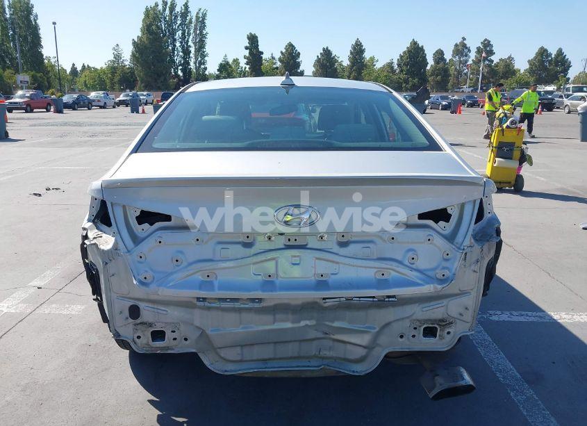 Photo 17 of 2016 Hyundai Sonata SE (VIN 5NPE24AF2GH386525)