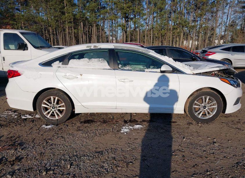 Photo 13 of 2016 Hyundai Sonata (VIN 5NPE24AF2GH395242)