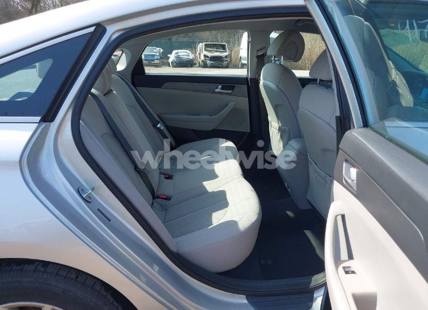 Photo 8 of 2016 Hyundai Sonata (VIN 5NPE24AF2GH410922)