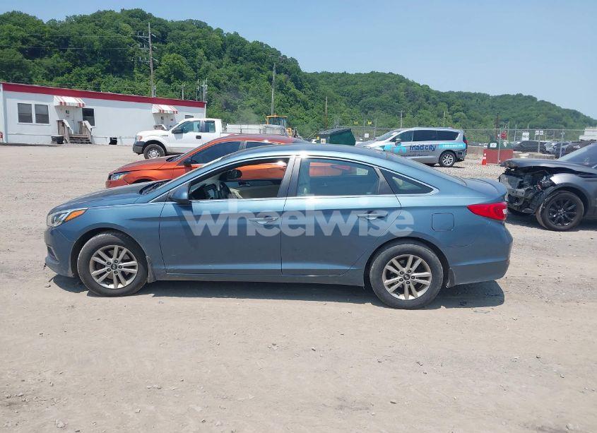 Photo 14 of 2016 Hyundai Sonata SE (VIN 5NPE24AF2GH426568)