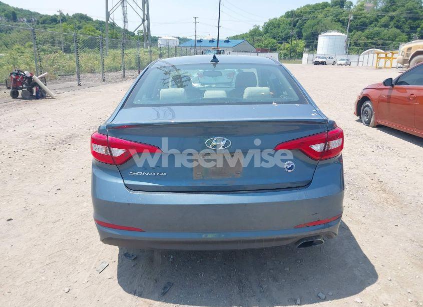 Photo 16 of 2016 Hyundai Sonata SE (VIN 5NPE24AF2GH426568)
