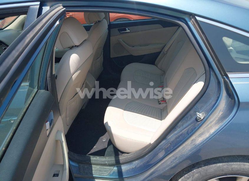 Photo 8 of 2016 Hyundai Sonata SE (VIN 5NPE24AF2GH426568)