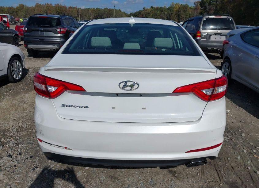 Photo 16 of 2016 Hyundai Sonata SE (VIN 5NPE24AF2GH428580)