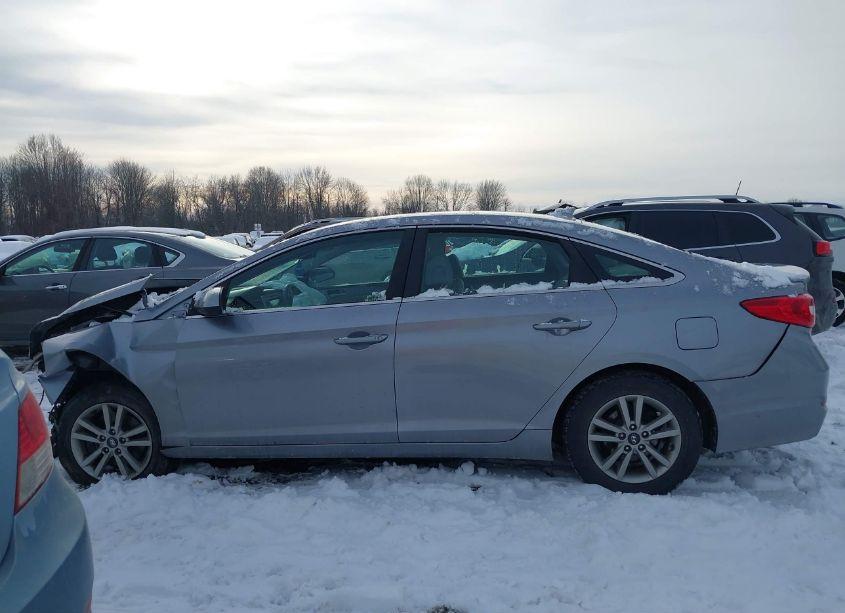 Photo 15 of 2017 Hyundai Sonata SE (VIN 5NPE24AF2HH455523)