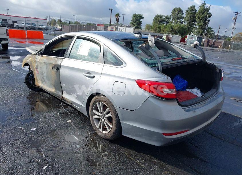 Photo 3 of 2017 Hyundai Sonata (VIN 5NPE24AF2HH460480)