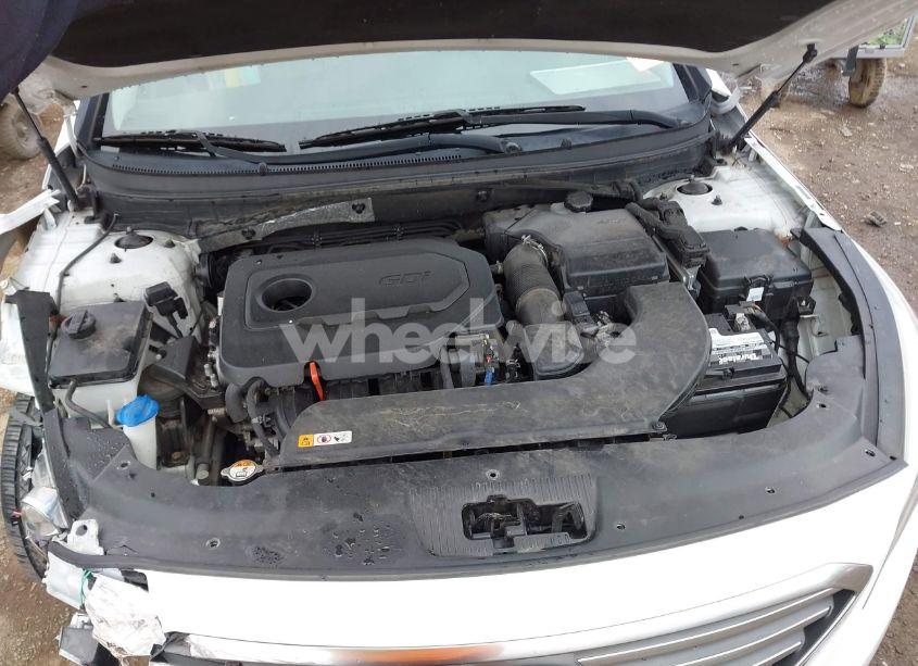 Photo 10 of 2017 Hyundai Sonata SE (VIN 5NPE24AF2HH469423)