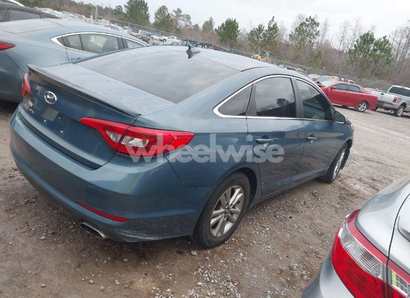 Photo 4 of 2017 Hyundai Sonata SE (VIN 5NPE24AF2HH482107)