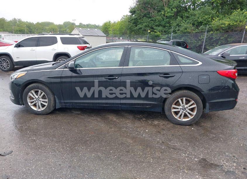 Photo 15 of 2017 Hyundai Sonata SE (VIN 5NPE24AF2HH483323)