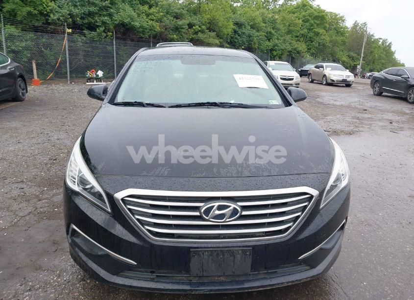 Photo 6 of 2017 Hyundai Sonata SE (VIN 5NPE24AF2HH483323)