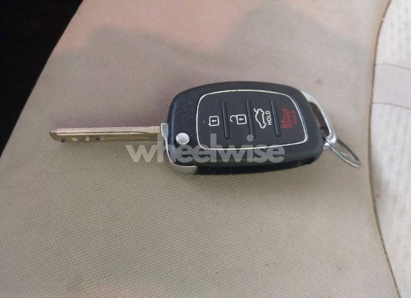 Photo 11 of 2017 Hyundai Sonata (VIN 5NPE24AF2HH484343)