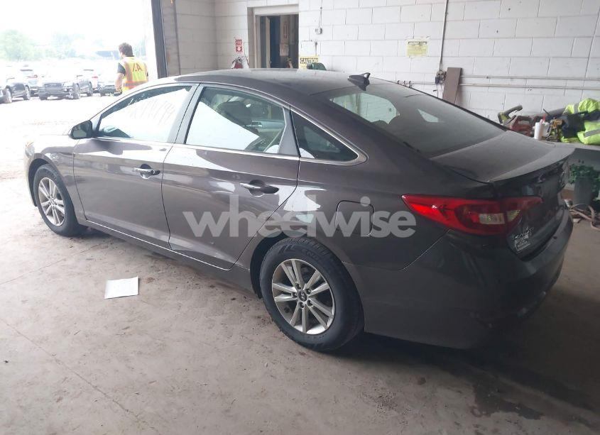 Photo 3 of 2017 Hyundai Sonata (VIN 5NPE24AF2HH484343)