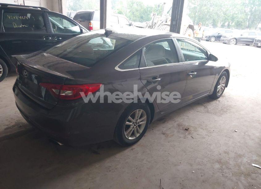 Photo 4 of 2017 Hyundai Sonata (VIN 5NPE24AF2HH484343)