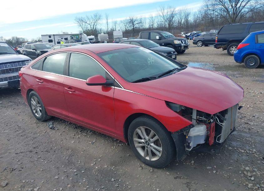 2017 Hyundai Sonata (VIN 5NPE24AF2HH490076) main photo