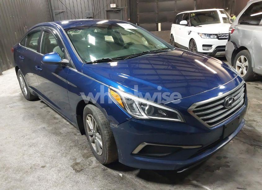 2017 Hyundai Sonata SE (VIN 5NPE24AF2HH513307) main photo