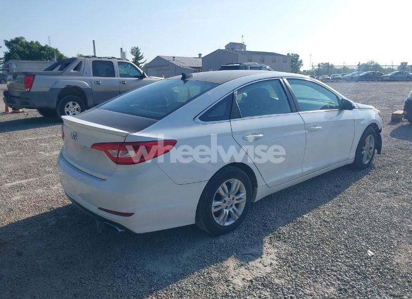 Photo 4 of 2017 Hyundai Sonata (VIN 5NPE24AF2HH513422)
