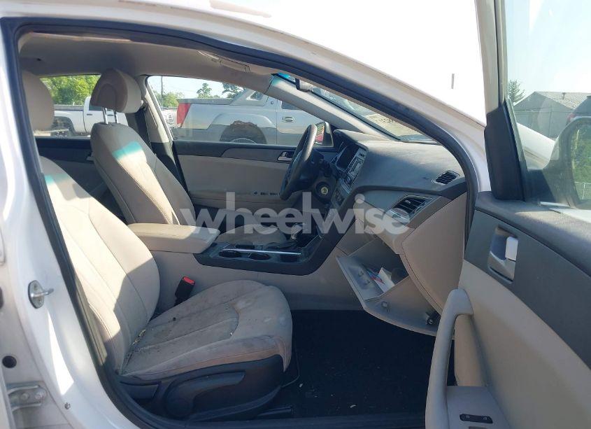 Photo 5 of 2017 Hyundai Sonata (VIN 5NPE24AF2HH513422)