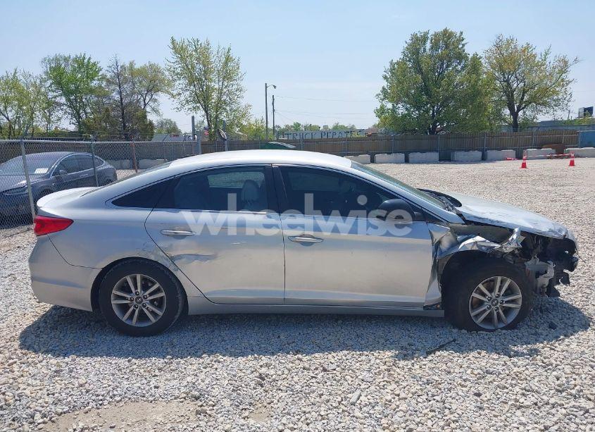 Photo 13 of 2017 Hyundai Sonata SE (VIN 5NPE24AF2HH520712)