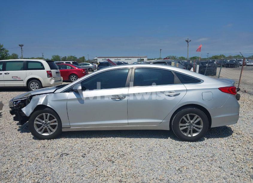 Photo 14 of 2017 Hyundai Sonata SE (VIN 5NPE24AF2HH520712)