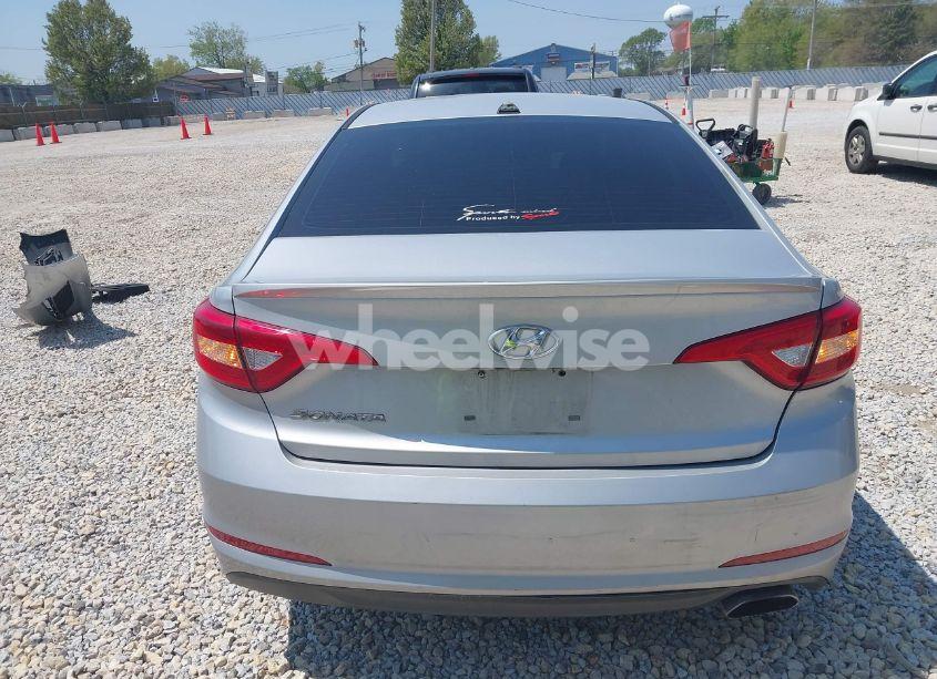 Photo 16 of 2017 Hyundai Sonata SE (VIN 5NPE24AF2HH520712)