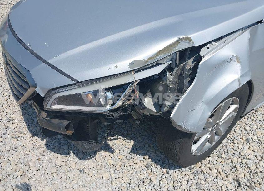 Photo 6 of 2017 Hyundai Sonata SE (VIN 5NPE24AF2HH520712)