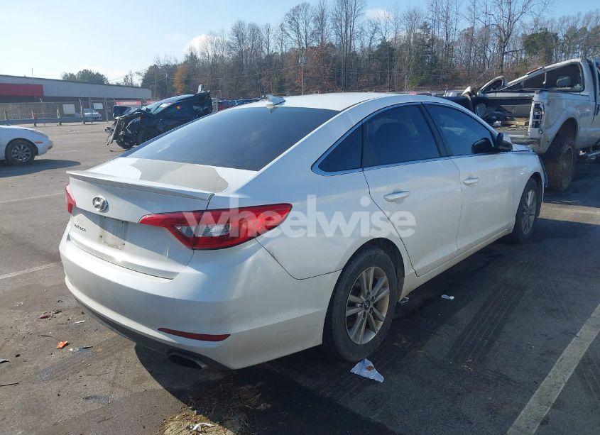 Photo 4 of 2017 Hyundai Sonata (VIN 5NPE24AF2HH532228)