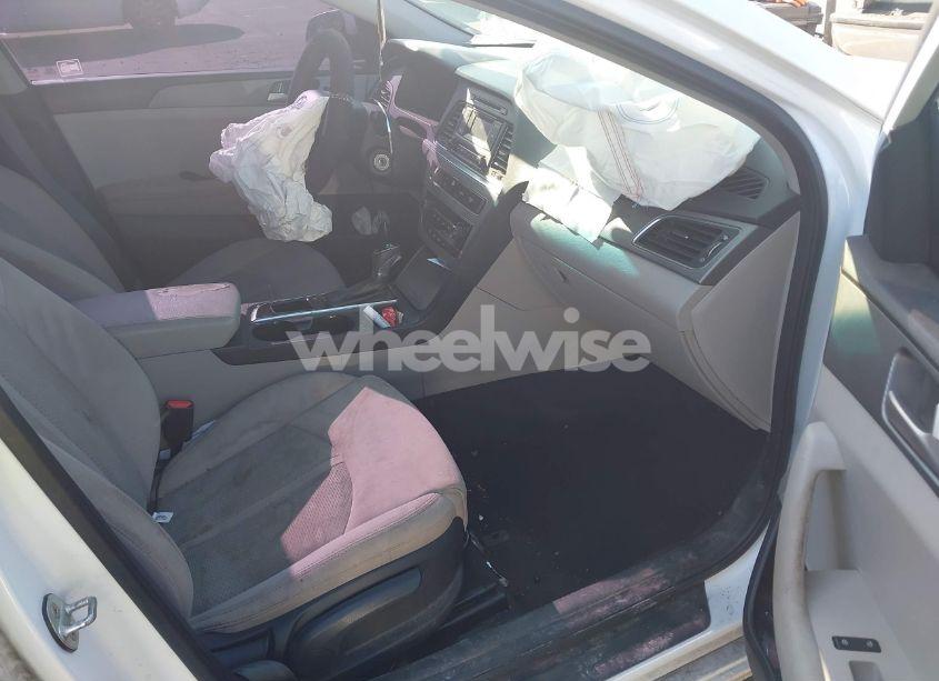 Photo 5 of 2017 Hyundai Sonata (VIN 5NPE24AF2HH532228)