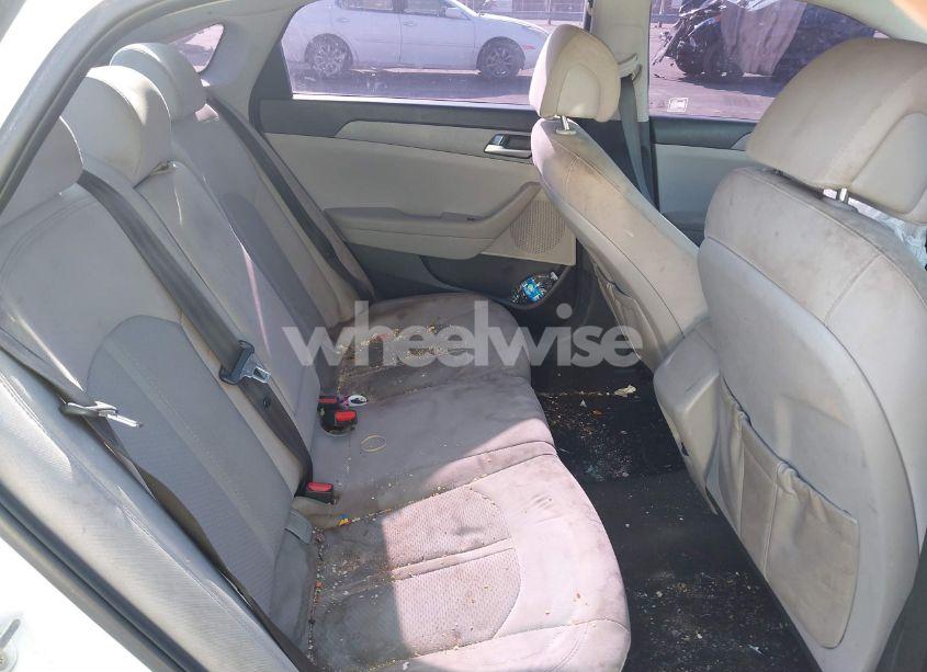 Photo 8 of 2017 Hyundai Sonata (VIN 5NPE24AF2HH532228)