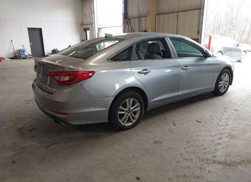 Photo 4 of 2017 Hyundai Sonata (VIN 5NPE24AF2HH547098)