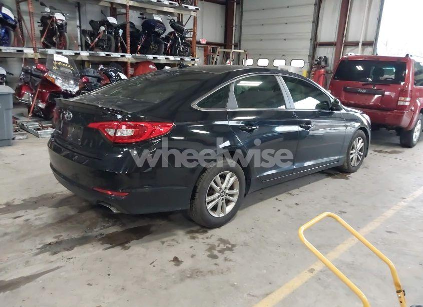Photo 4 of 2017 Hyundai Sonata (VIN 5NPE24AF2HH567044)