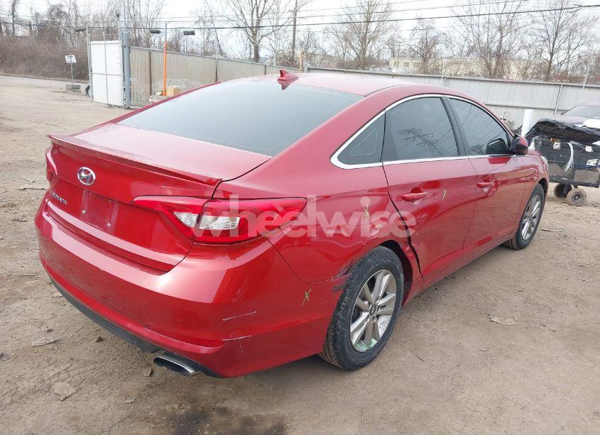 Photo 4 of 2017 Hyundai Sonata SE (VIN 5NPE24AF2HH571997)