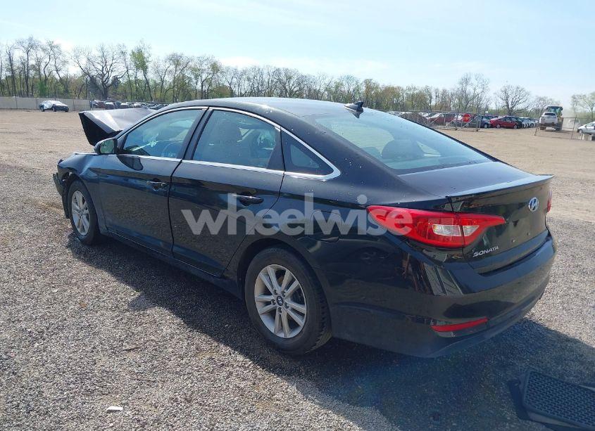 Photo 3 of 2017 Hyundai Sonata SE (VIN 5NPE24AF2HH572583)