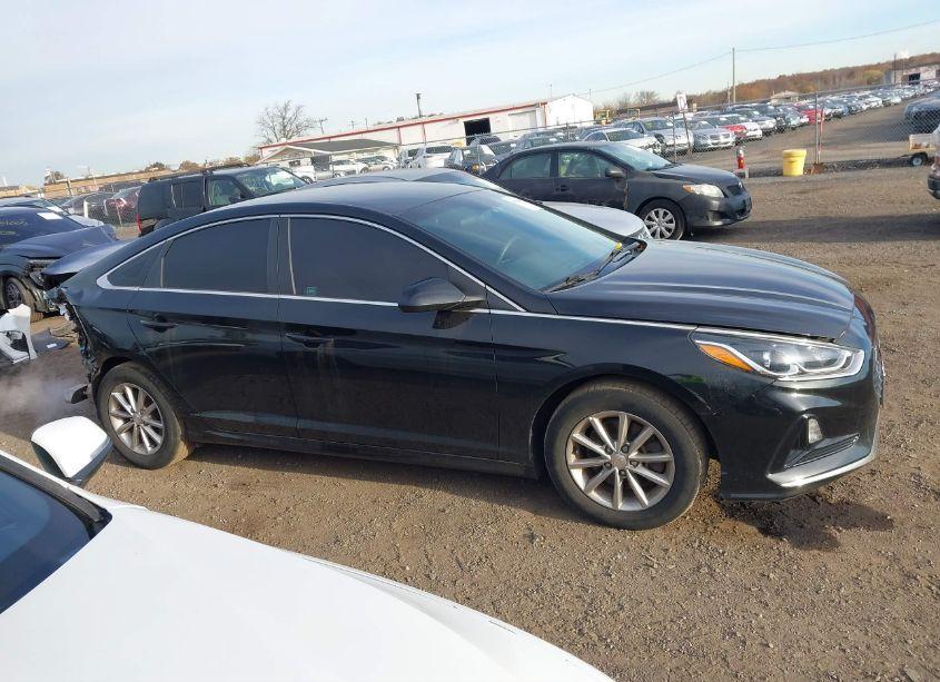 Photo 13 of 2018 Hyundai Sonata SE (VIN 5NPE24AF2JH605572)