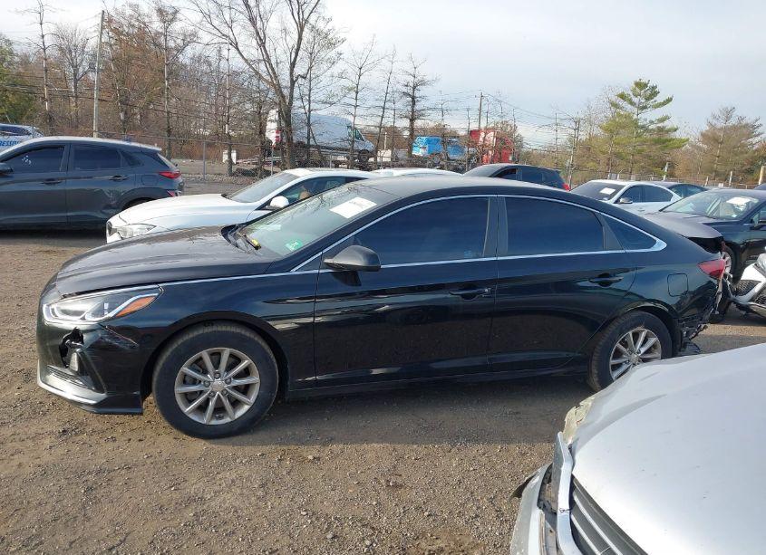 Photo 14 of 2018 Hyundai Sonata SE (VIN 5NPE24AF2JH605572)