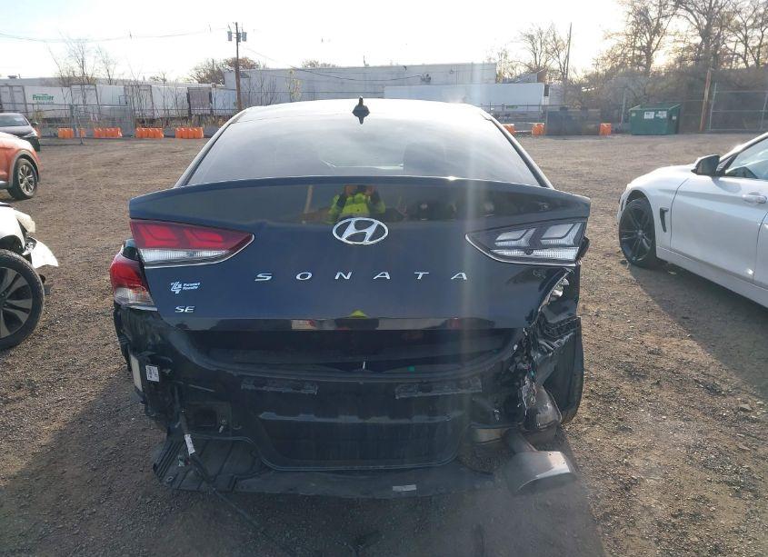 Photo 16 of 2018 Hyundai Sonata SE (VIN 5NPE24AF2JH605572)