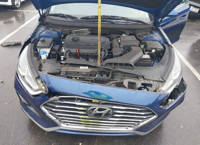 Photo 10 of 2018 Hyundai Sonata SE (VIN 5NPE24AF2JH614627)