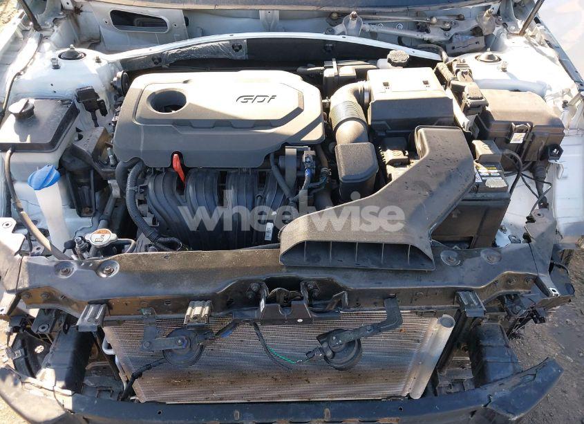 Photo 10 of 2018 Hyundai Sonata SE (VIN 5NPE24AF2JH614773)