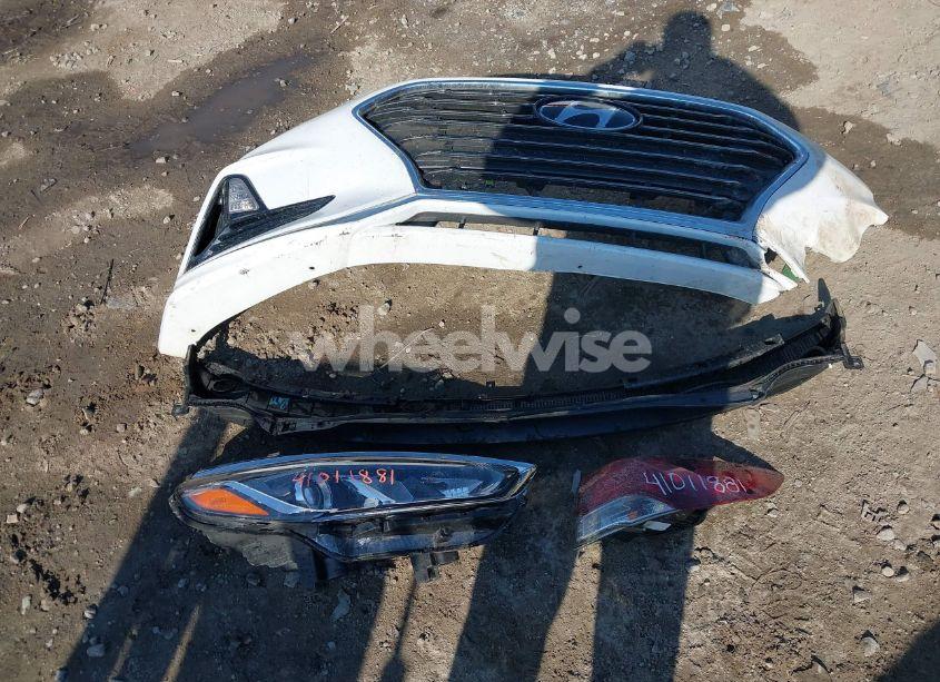 Photo 12 of 2018 Hyundai Sonata SE (VIN 5NPE24AF2JH614773)