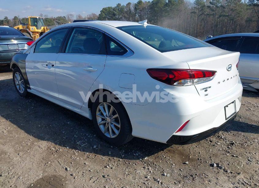 Photo 3 of 2018 Hyundai Sonata SE (VIN 5NPE24AF2JH614773)