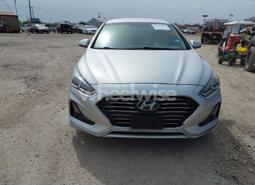 Photo 12 of 2018 Hyundai Sonata SE (VIN 5NPE24AF2JH624252)