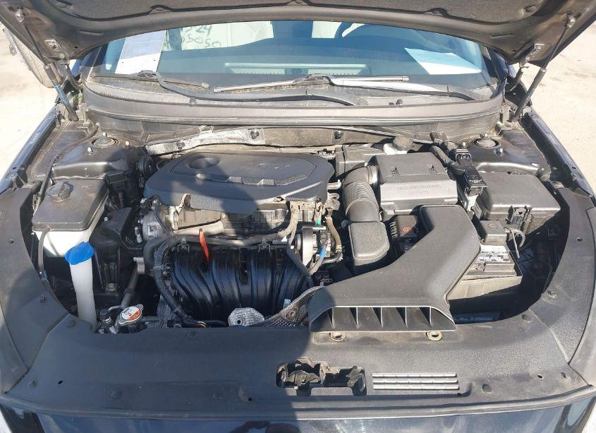 Photo 10 of 2018 Hyundai Sonata SE (VIN 5NPE24AF2JH657283)