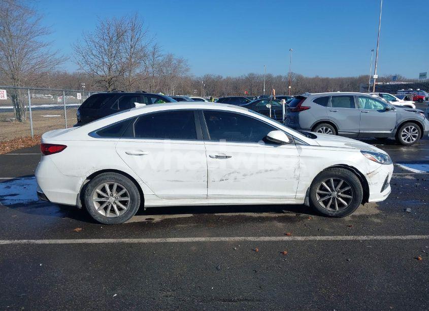 Photo 13 of 2018 Hyundai Sonata SE (VIN 5NPE24AF2JH684385)