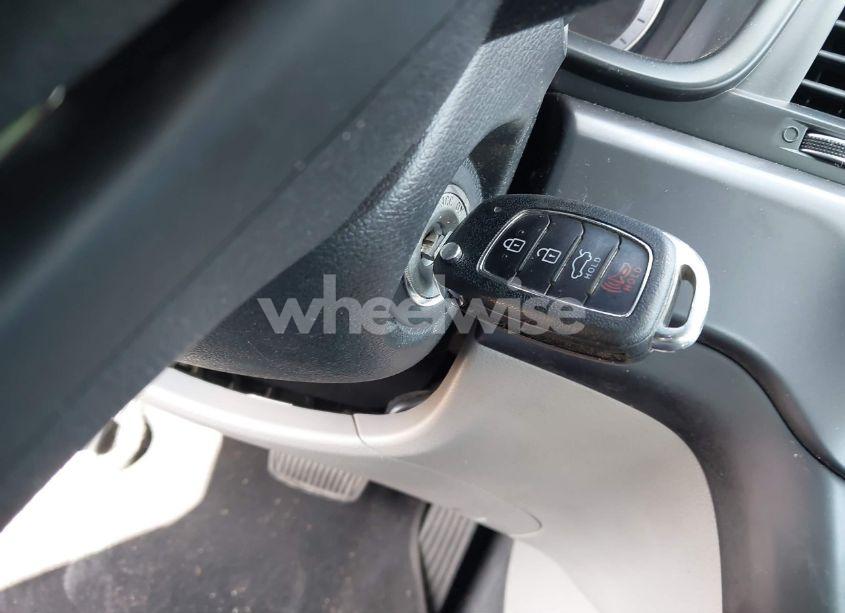 Photo 11 of 2018 Hyundai Sonata SE (VIN 5NPE24AF2JH716994)
