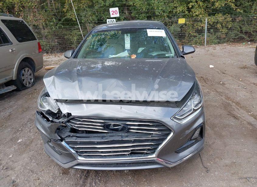 Photo 12 of 2018 Hyundai Sonata SE (VIN 5NPE24AF2JH720138)
