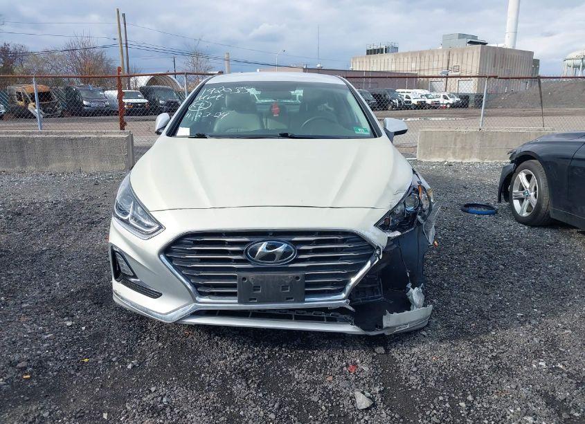 Photo 12 of 2018 Hyundai Sonata SE (VIN 5NPE24AF2JH727574)