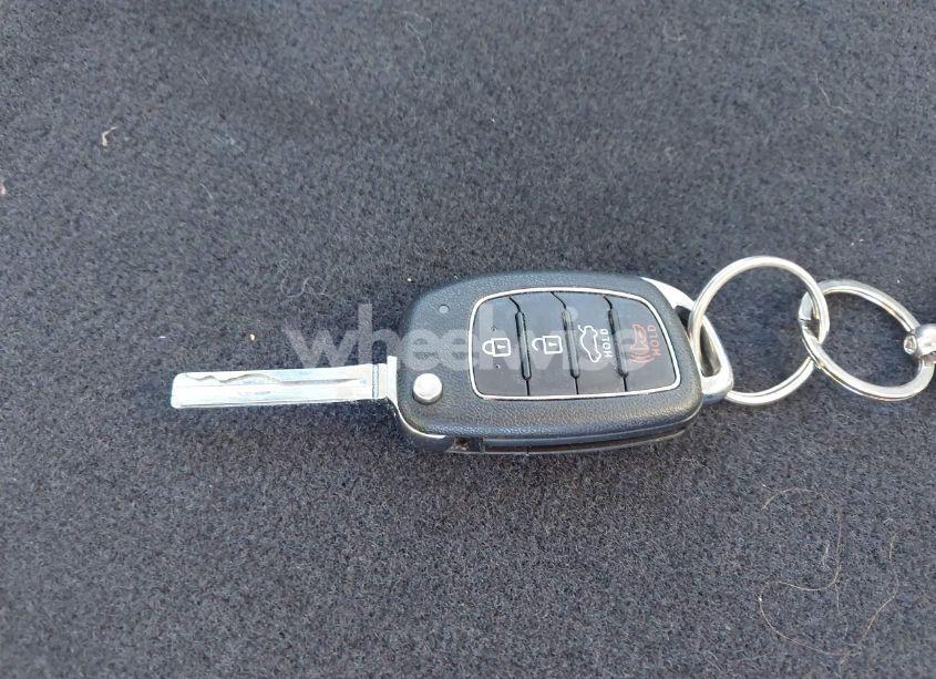 Photo 11 of 2019 Hyundai Sonata SE (VIN 5NPE24AF2KH739354)