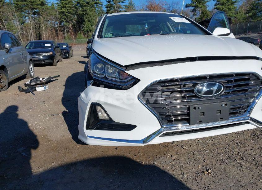 Photo 18 of 2019 Hyundai Sonata SE (VIN 5NPE24AF2KH739354)