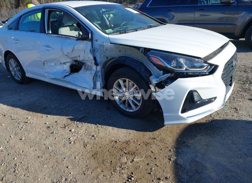 Photo 6 of 2019 Hyundai Sonata SE (VIN 5NPE24AF2KH739354)