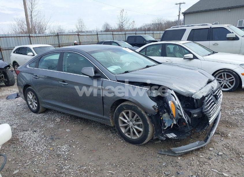 Photo 14 of 2019 Hyundai Sonata SE (VIN 5NPE24AF2KH741458)