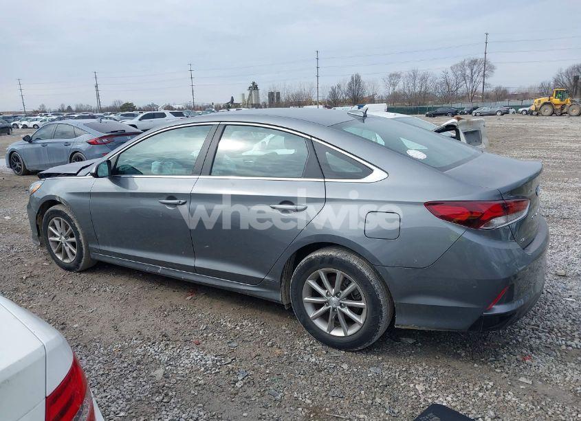 Photo 15 of 2019 Hyundai Sonata SE (VIN 5NPE24AF2KH741458)