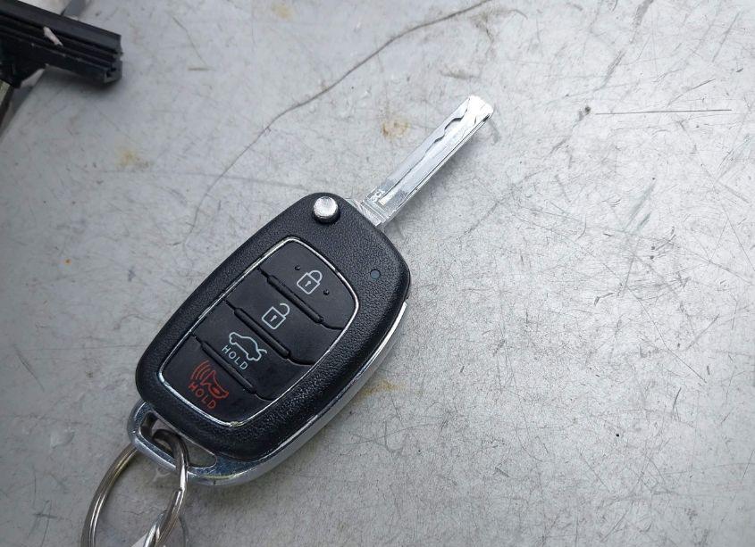 Photo 11 of 2019 Hyundai Sonata SE (VIN 5NPE24AF2KH743761)